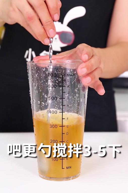 一颗柠檬茶怎么做（网红柠檬茶的做法）-第10张图片