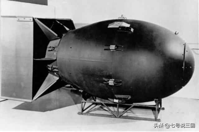 第一颗原子爆炸叫什么名字（美国现在的核弹叫什么名字）-第4张图片