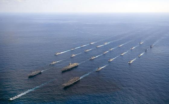 美国海军航母编队组成（美国一个航母舰队多少人）-第1张图片