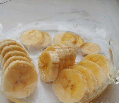 自制香蕉牛奶做法（香蕉牛奶热饮做法）-第3张图片