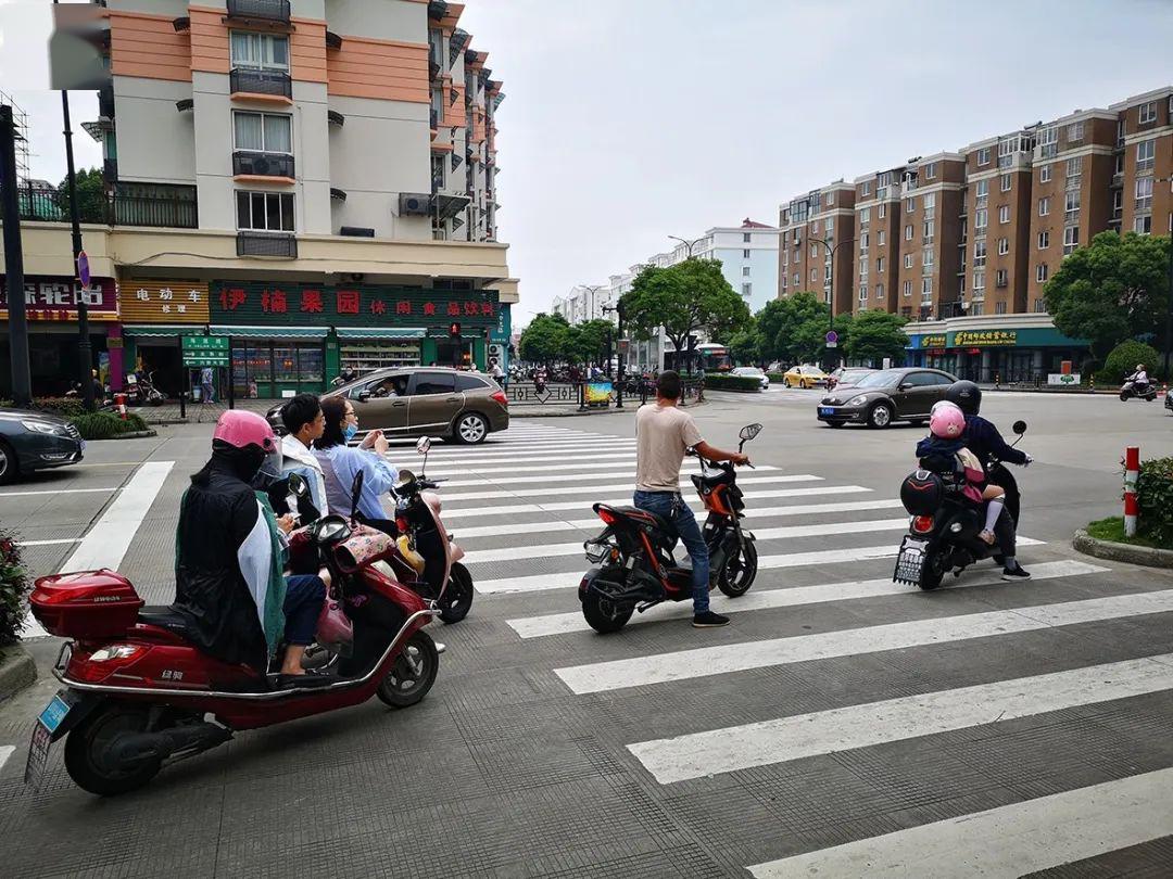 两轮电动车需要驾驶证吗（驾驶电动车需要上牌吗）-第1张图片