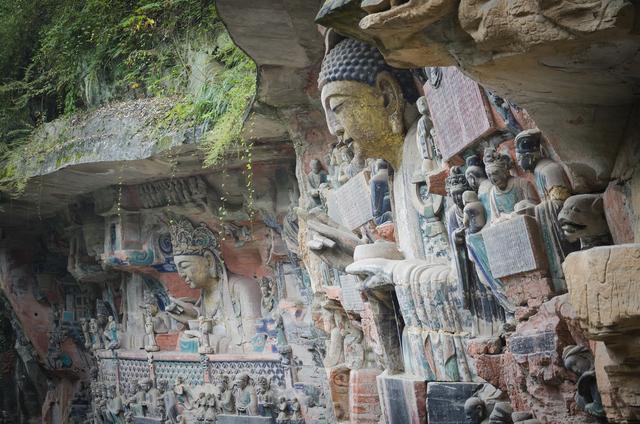 石窟艺术是一种包括什么的佛教艺术（佛教艺术宝库是哪个石窟）-第4张图片